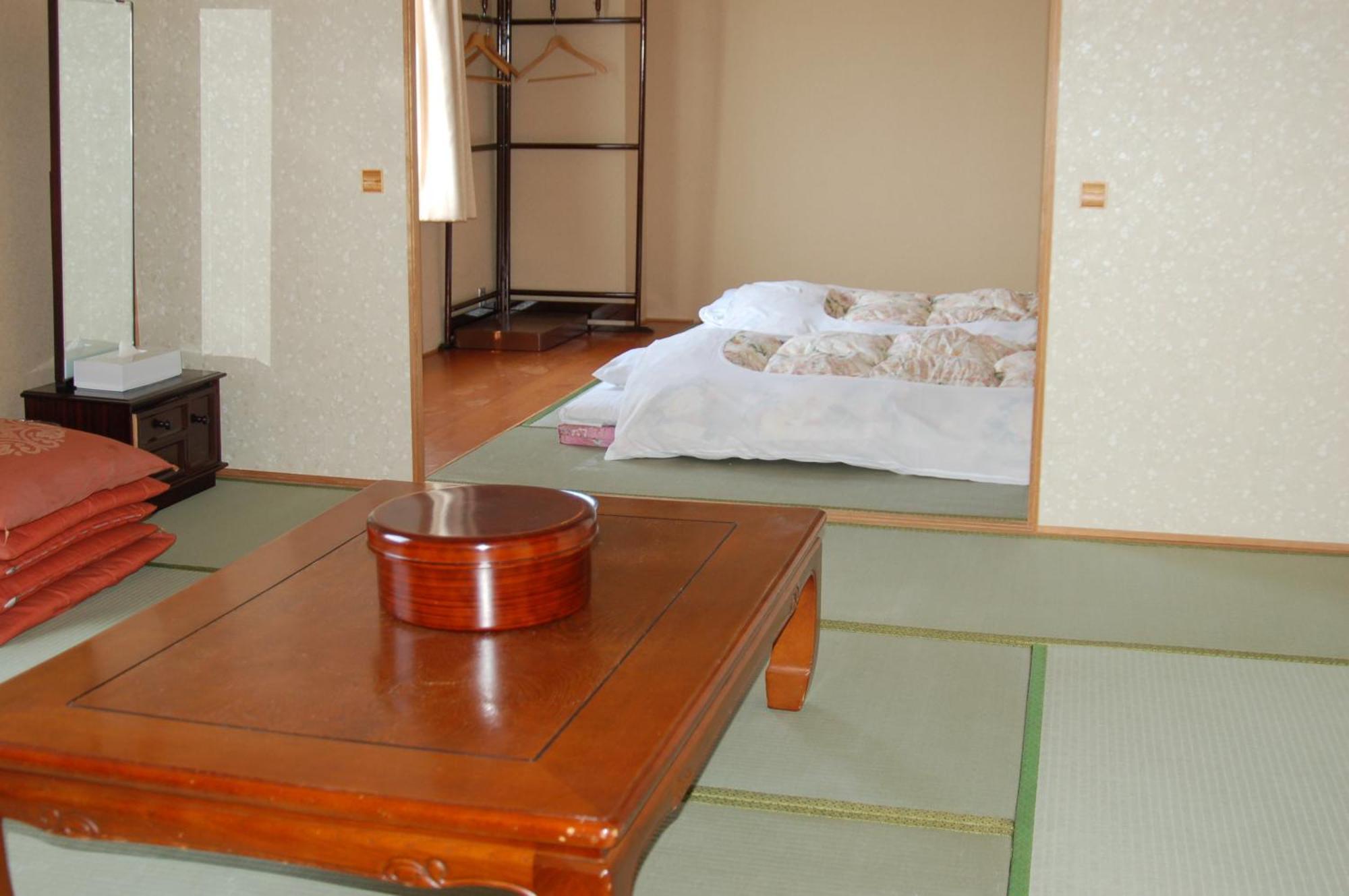 Shizunai Eclipse Hotel Shinhidaka Rum bild